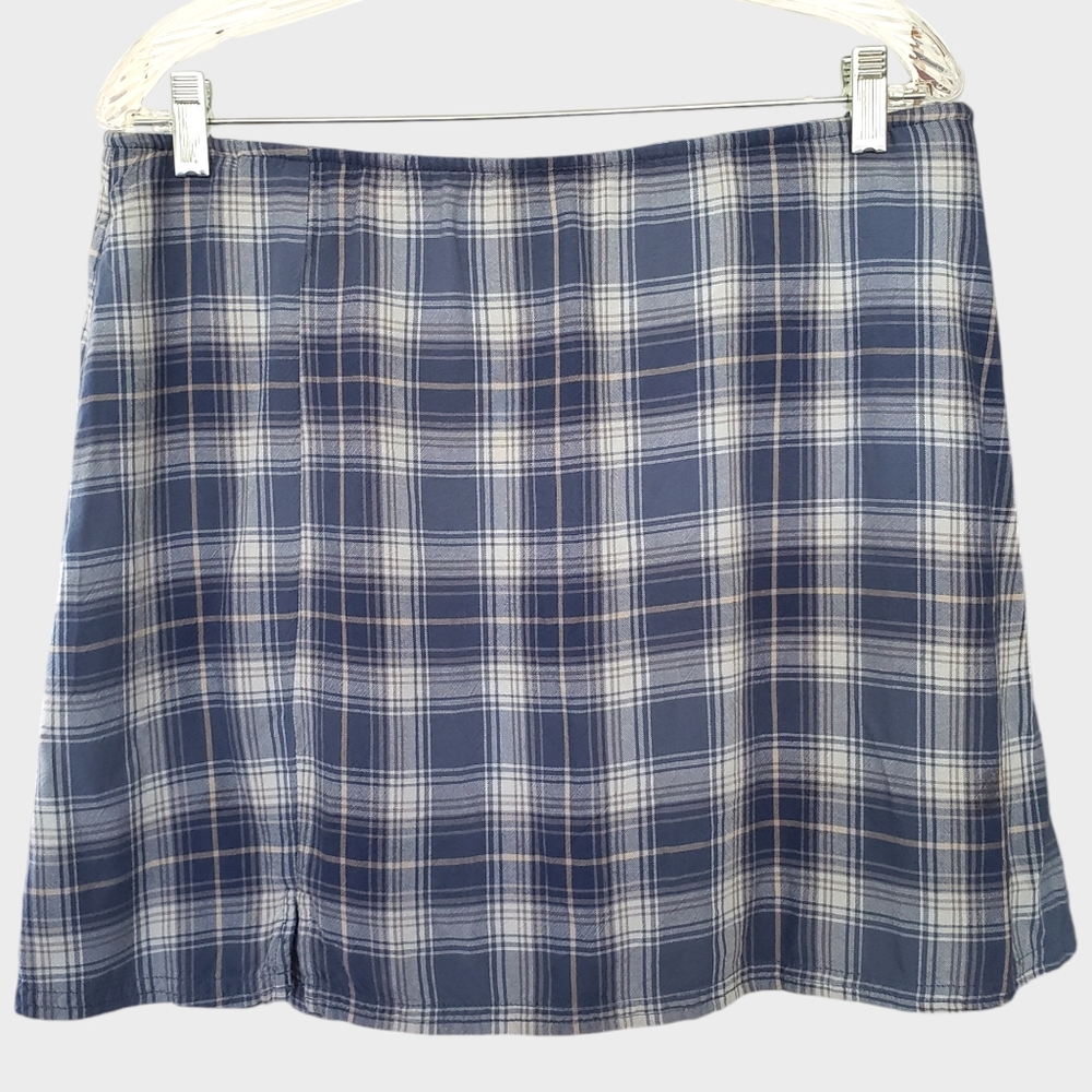 American Eagle Preppy Plaid Short Skirt Size L Blue Grunge Academia Skater